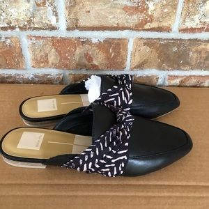 - Dolce Vita Black flats